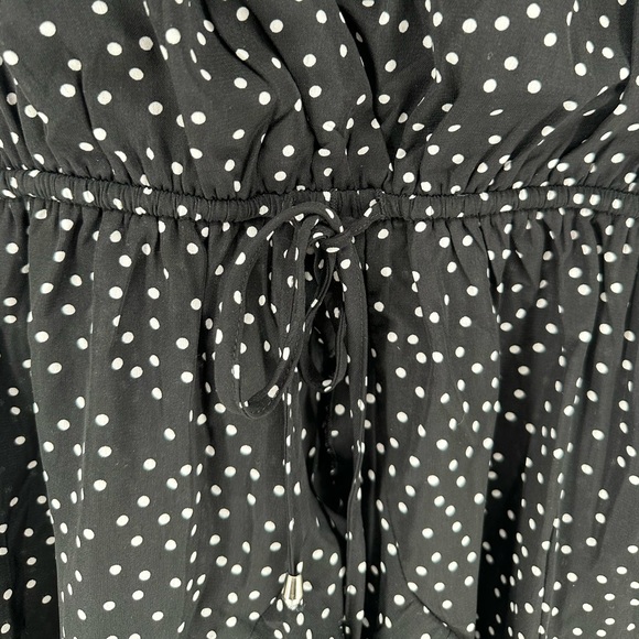 Princess Polly Bobbie Mini Dress Black Polka Dots size 4 V Neck Short Sleeve - Picture 7 of 14